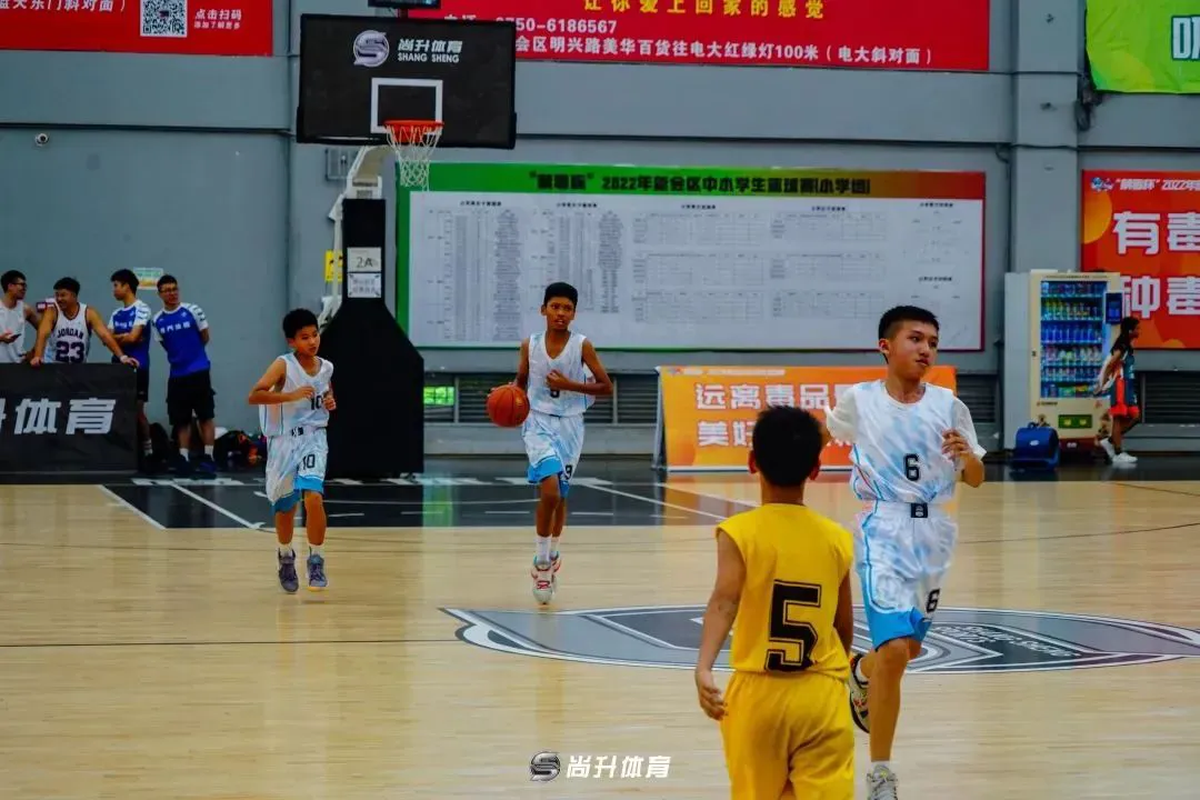 为什么一些职业球员罚球命中率不高?_2